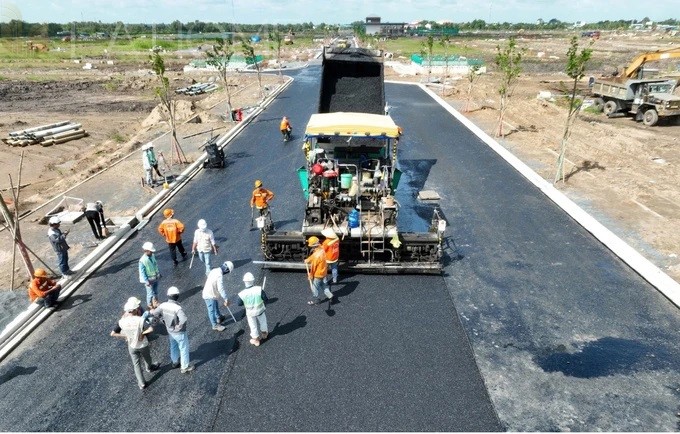 Thi Công Làm đường Lương Hòa - Bình Chánh đoạn Long An